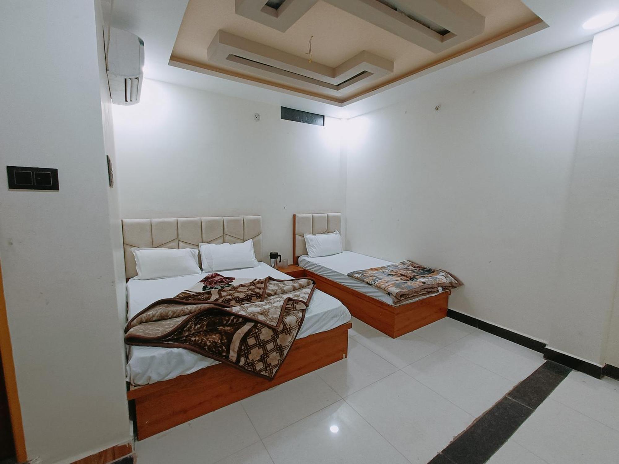 Hotel Shreem Ujjain Eksteriør billede