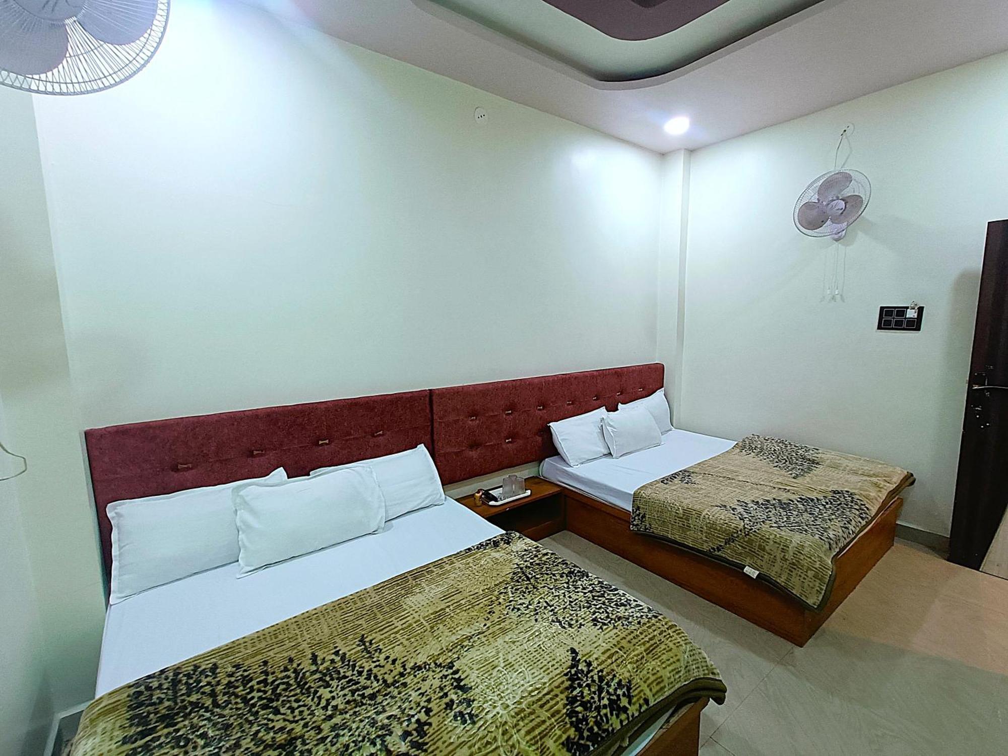 Hotel Shreem Ujjain Eksteriør billede