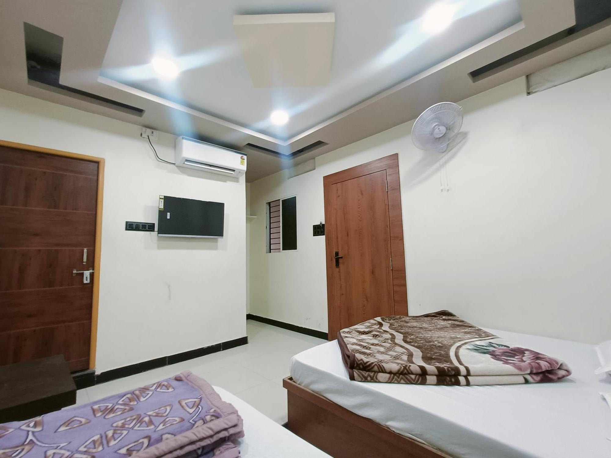 Hotel Shreem Ujjain Eksteriør billede