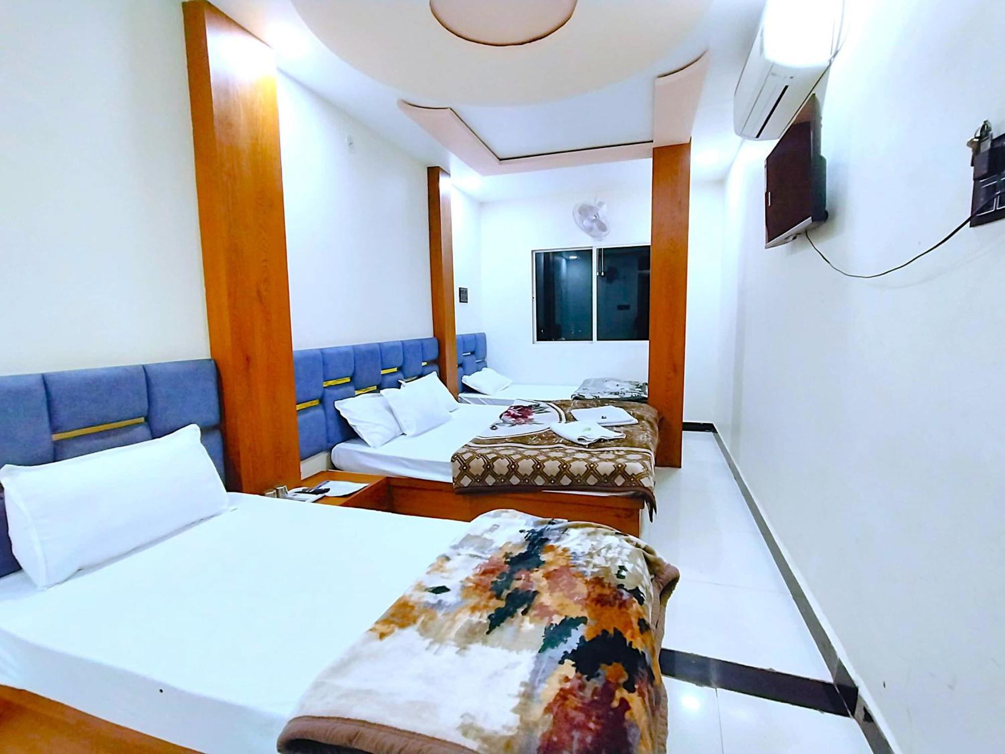 Hotel Shreem Ujjain Eksteriør billede